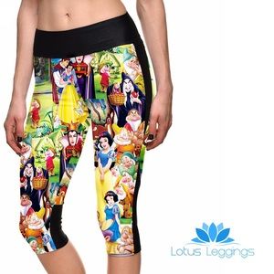 NWT Disney Snow White legging capris
